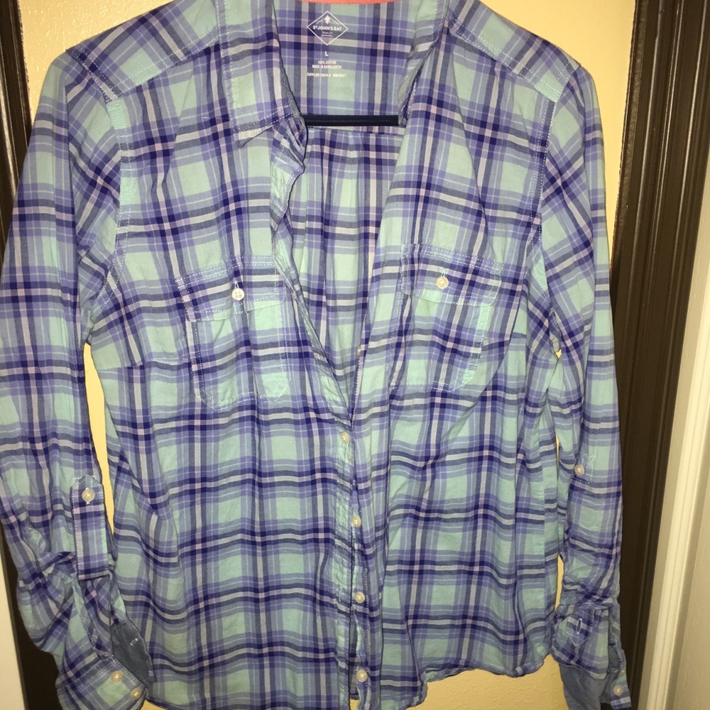long sleeve plaid shirt